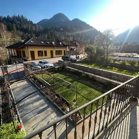 Rosa Bed and Breakfast Anzino